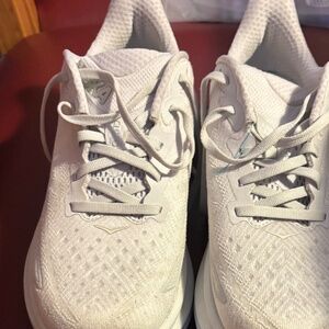 SOLD**Hoka Clifton 9 Running Shoes Women's